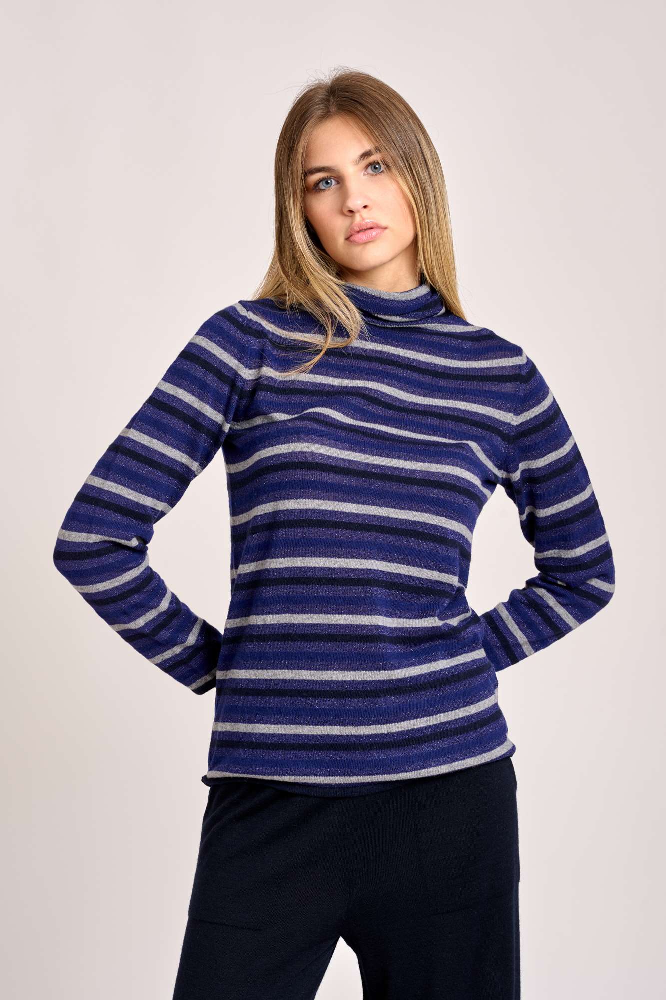 Collo Alto Blu