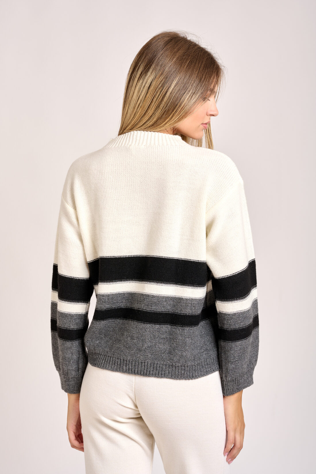 Girocollo Righe Latte - immagine 2