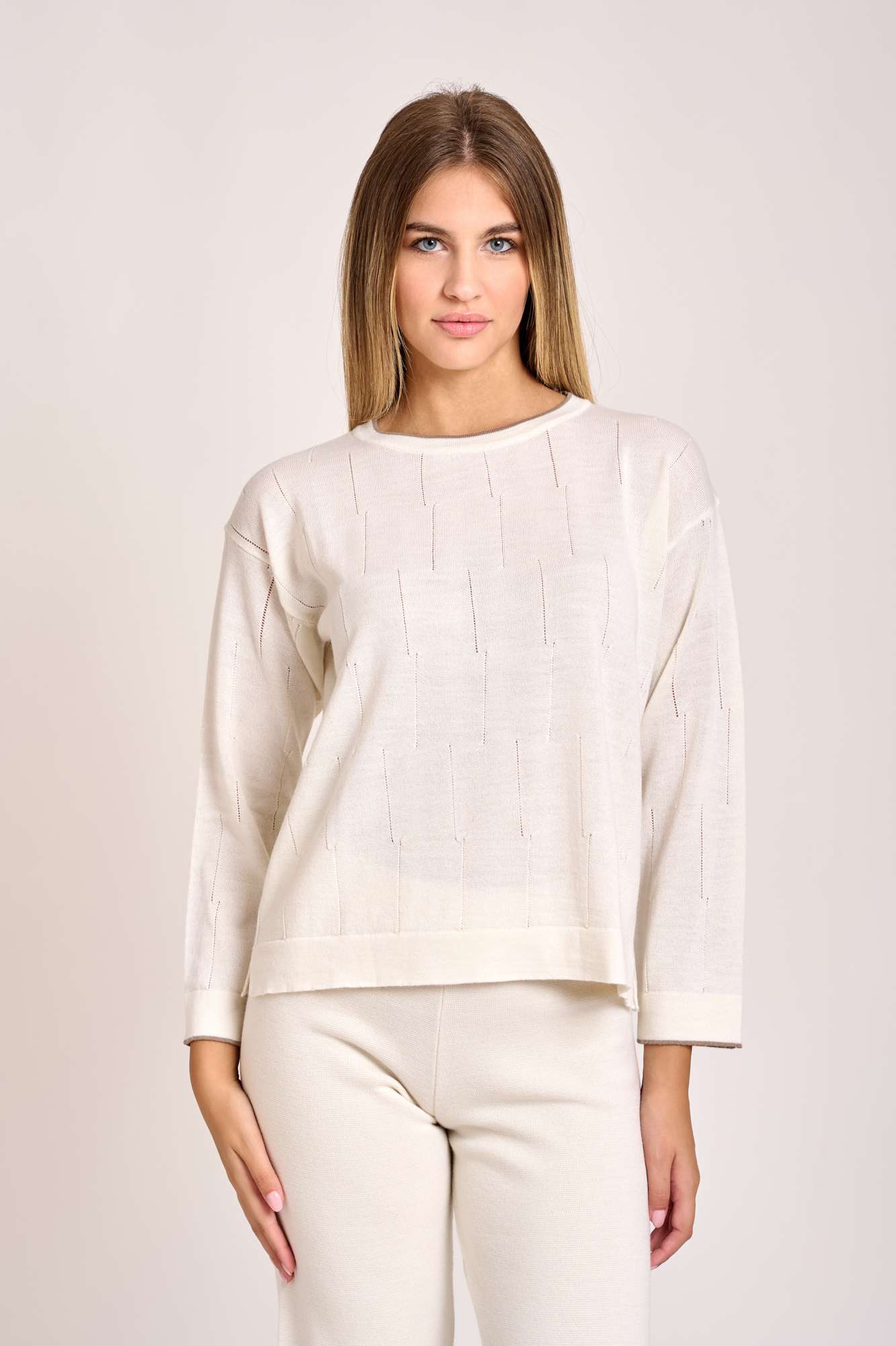 Girocollo Trafori Latte